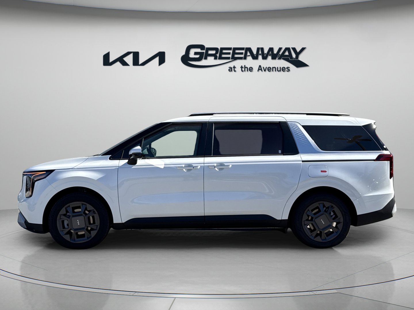 New 2026 Kia Carnival EX FWD image 2