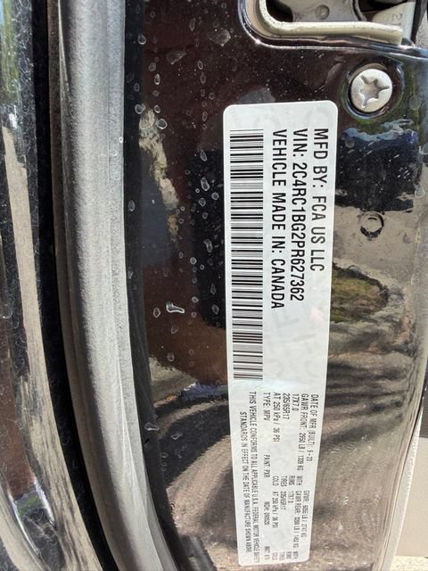 Used 2023 Chrysler Pacifica Touring-L FWD image 32