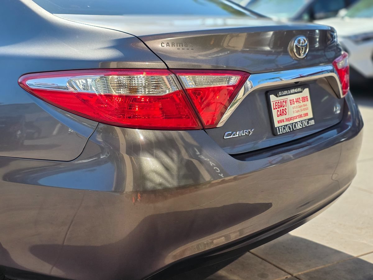 Used 2017 Toyota Camry LE FWD image 10