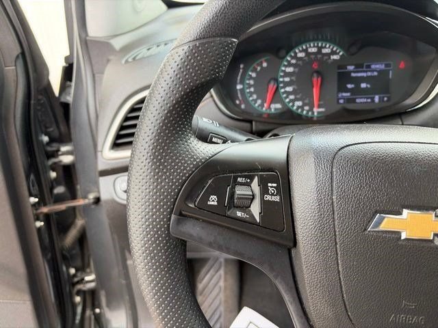 Used 2020 Chevrolet Trax LS w/ Tint and Cruise Package AWD/4WD image 17
