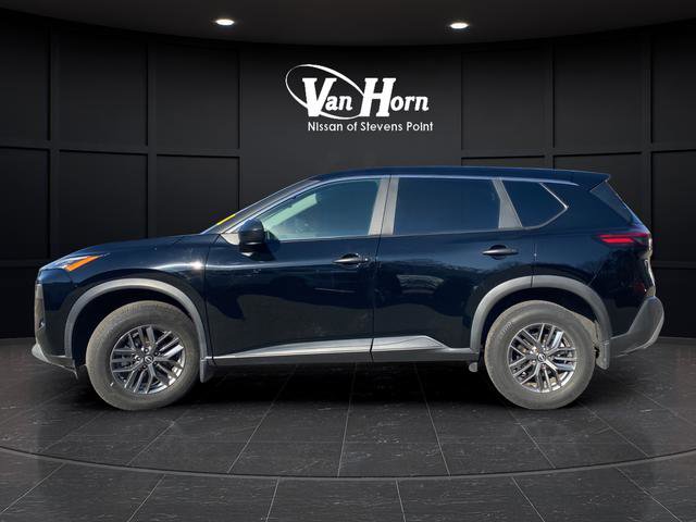 Used 2023 Nissan Rogue S image 6