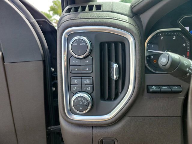 Used 2022 GMC Sierra 2500 Denali w/ Denali Ultimate Package image 24
