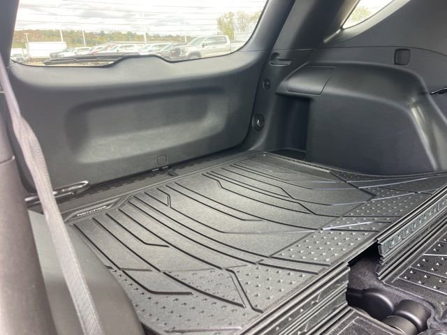 Used 2022 Chevrolet Equinox RS w/ LPO, Floor Liner Package image 49