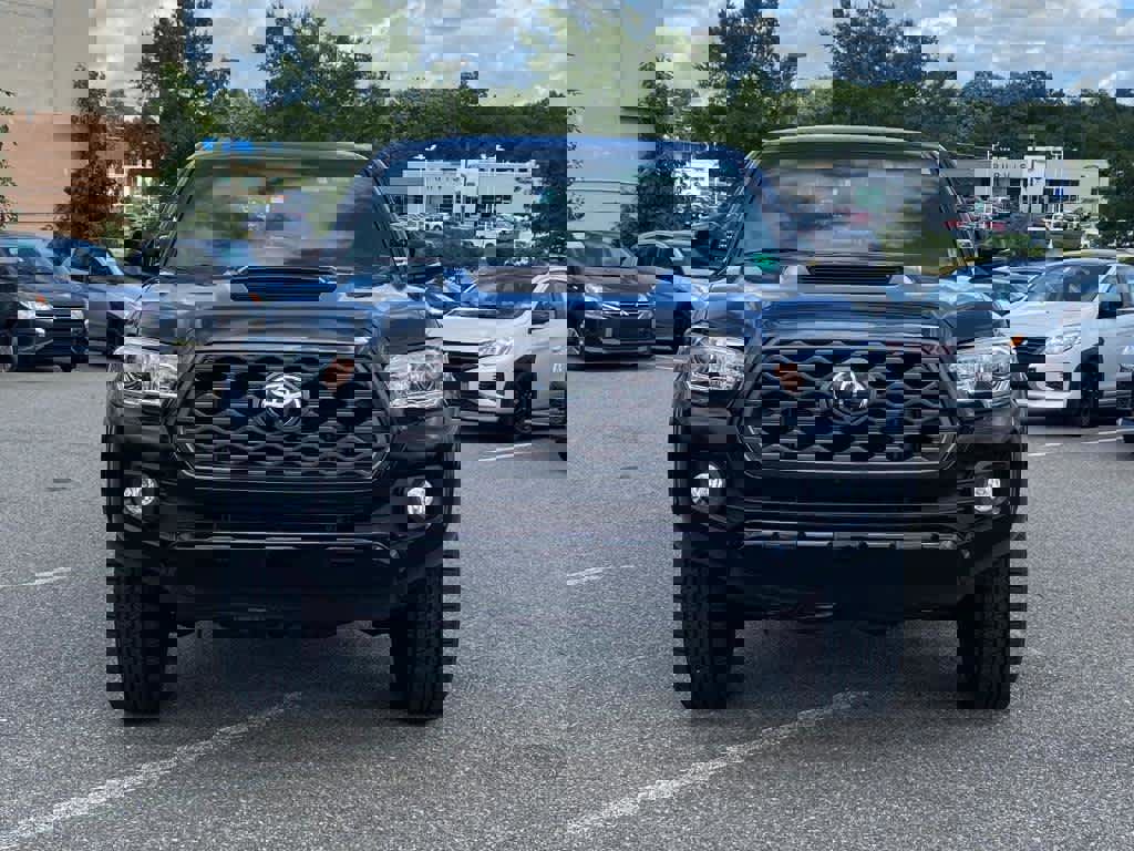 Used 2020 Toyota Tacoma TRD Sport w/ Technology Package image 7