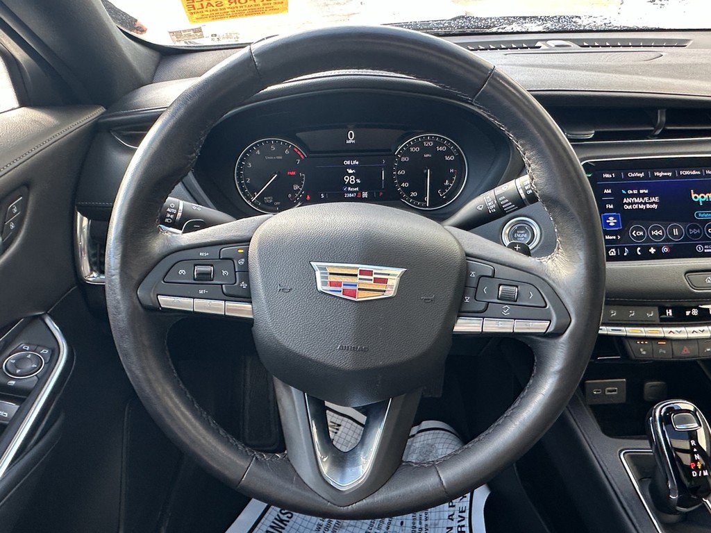 Certified 2023 Cadillac XT4 Luxury w/ Cold Weather Package image 11