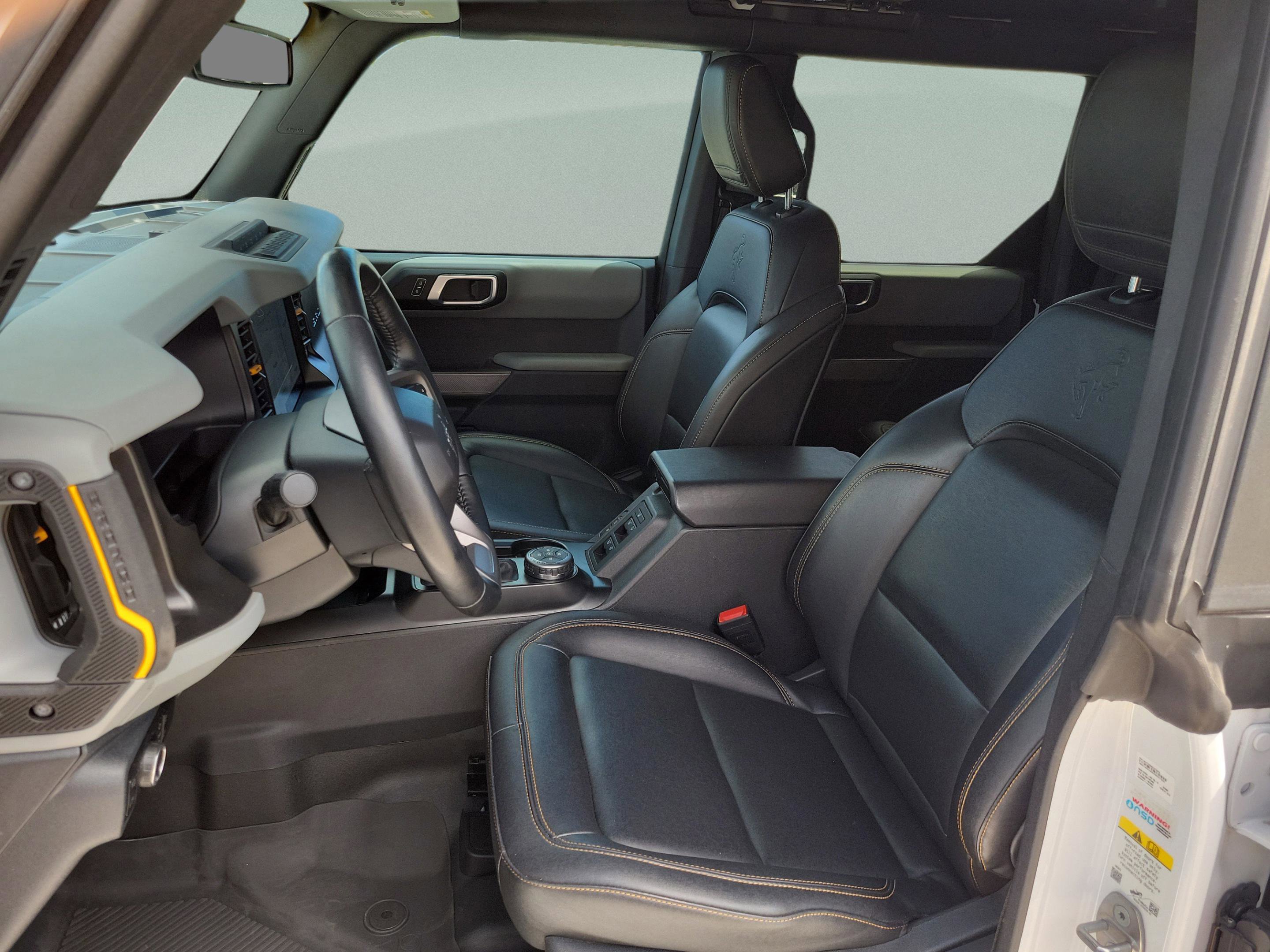 Used 2023 Ford Bronco Badlands image 8