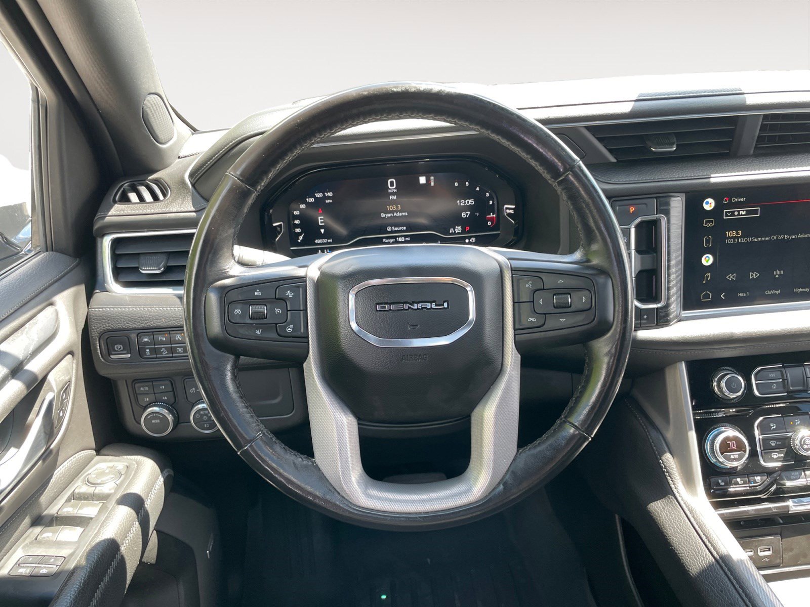 Used 2022 GMC Yukon Denali AWD/4WD image 15