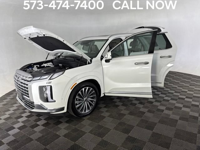Used 2025 Hyundai Palisade Calligraphy AWD/4WD image 11