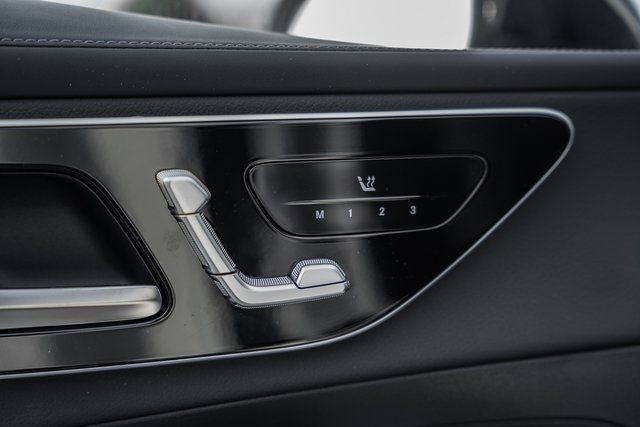 New 2026 Mercedes-Benz GLC 300 4MATIC image 33