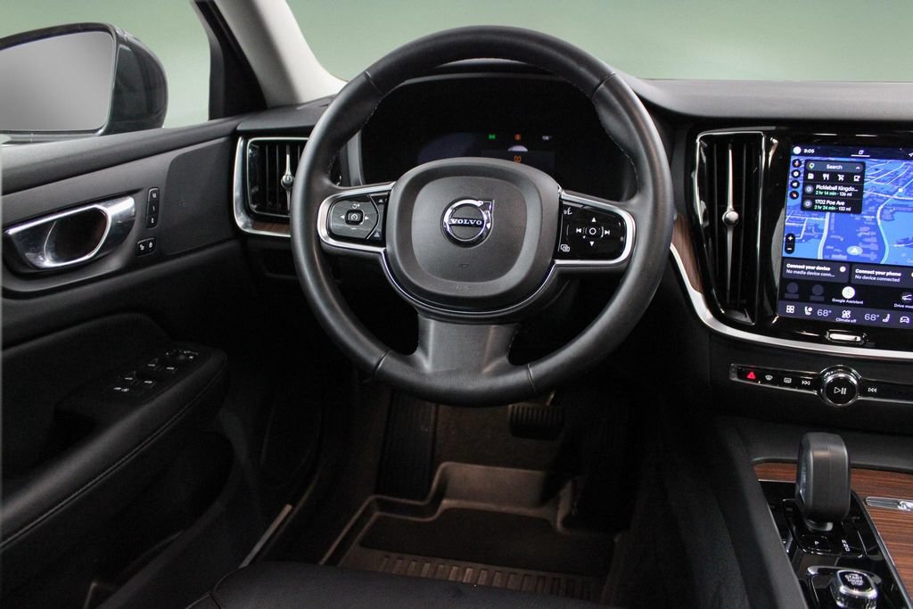 Certified 2023 Volvo V60 B5 Cross Country Plus w/ Climate Package AWD/4WD image 18