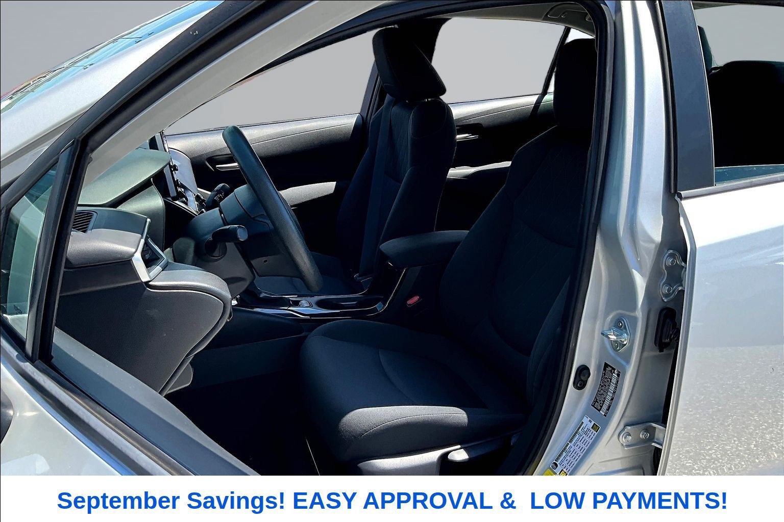 Used 2021 Toyota Corolla LE FWD image 18