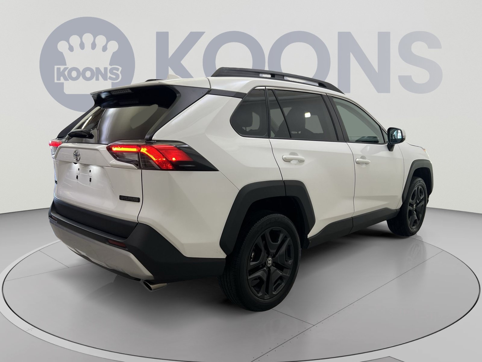 Used 2024 Toyota RAV4 Adventure AWD/4WD image 8