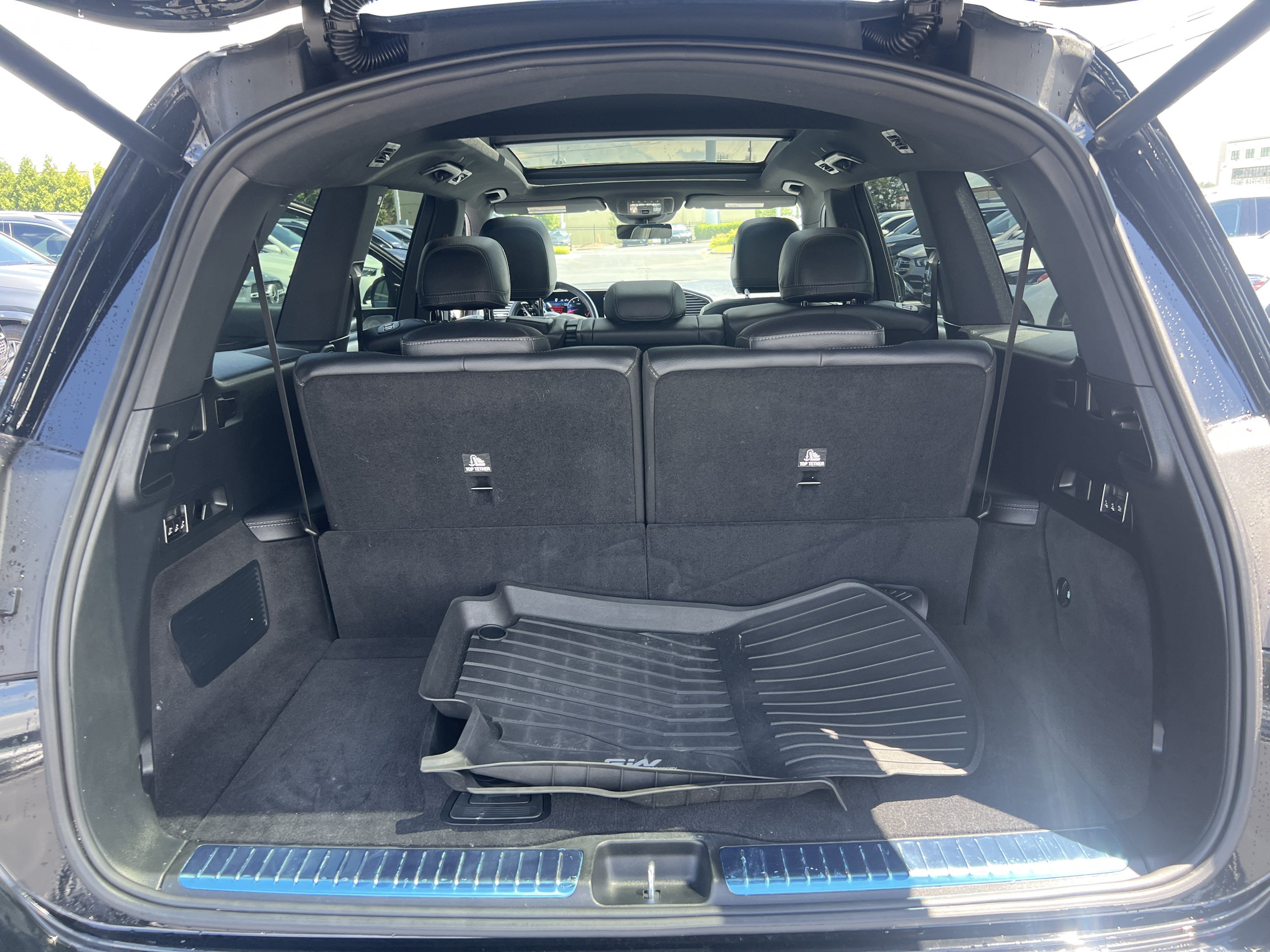 Certified 2024 Mercedes-Benz GLS 450 4MATIC w/ AMG Line Exterior image 34