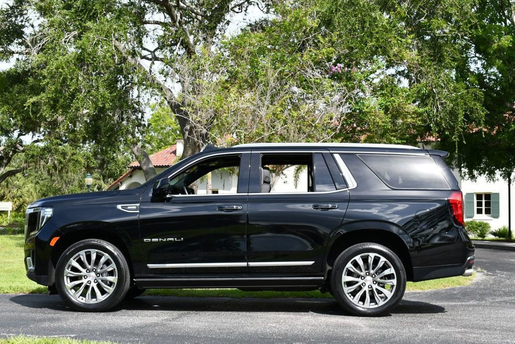Used 2021 GMC Yukon Denali w/ Denali Premium Package image 34