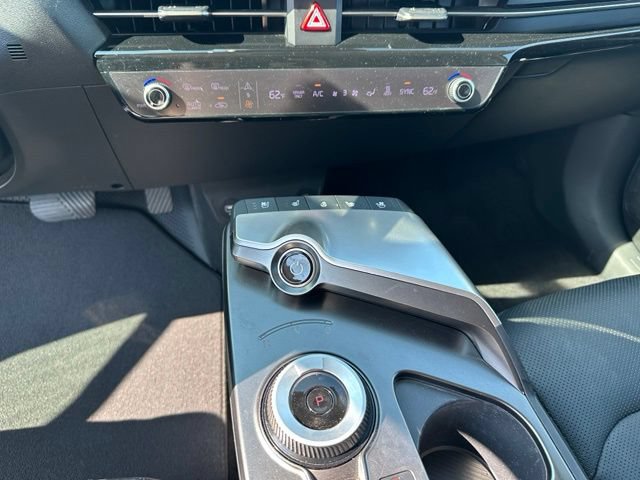 Used 2023 Kia EV6 Wind w/ Wind Technology Package AWD/4WD image 20