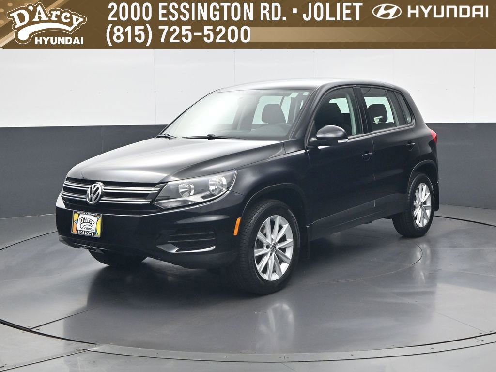 Used 2017 Volkswagen Tiguan Limited w/ Alloy Wheels Package image 1