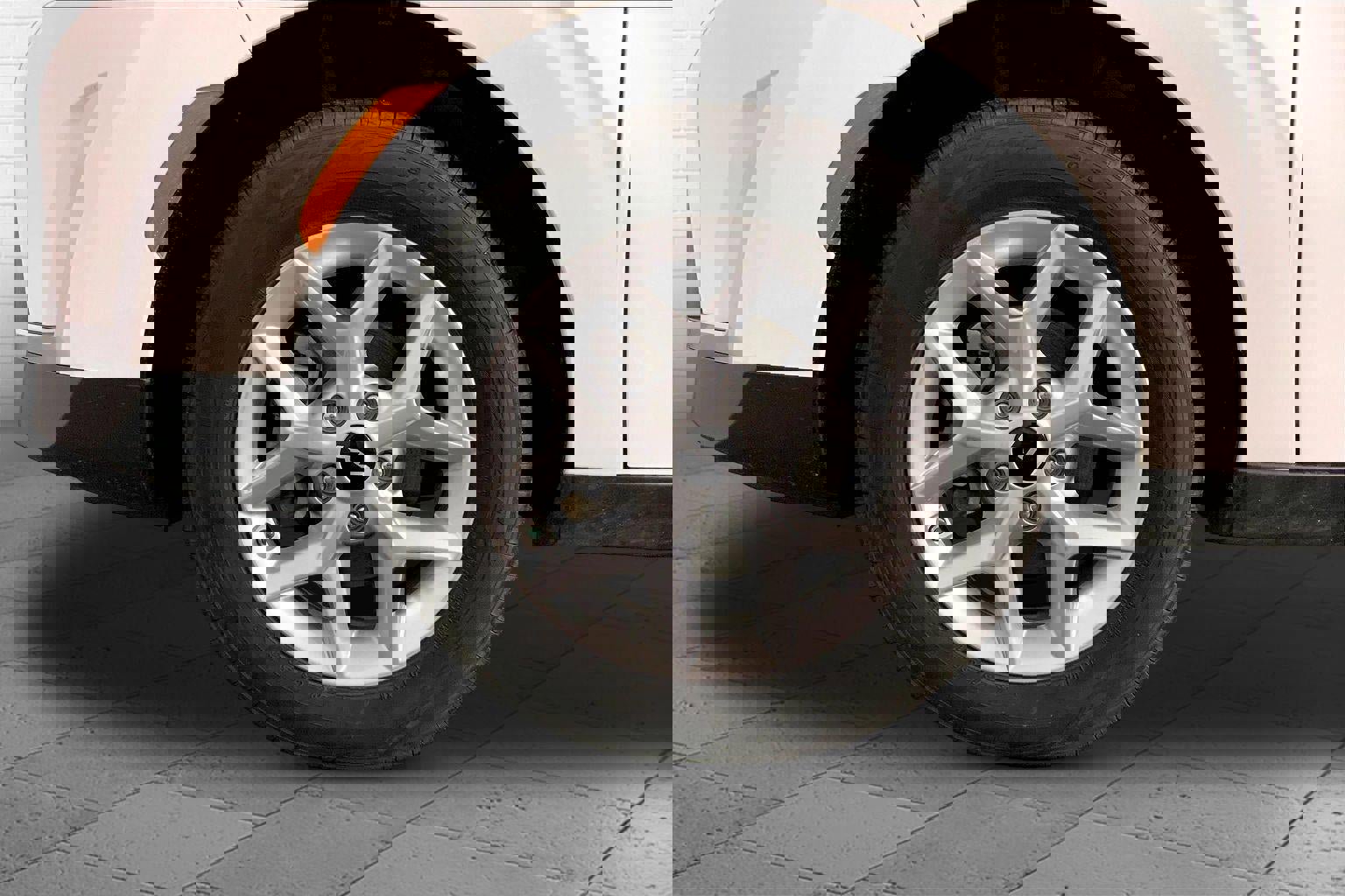 Certified 2025 Kia Soul LX image 9