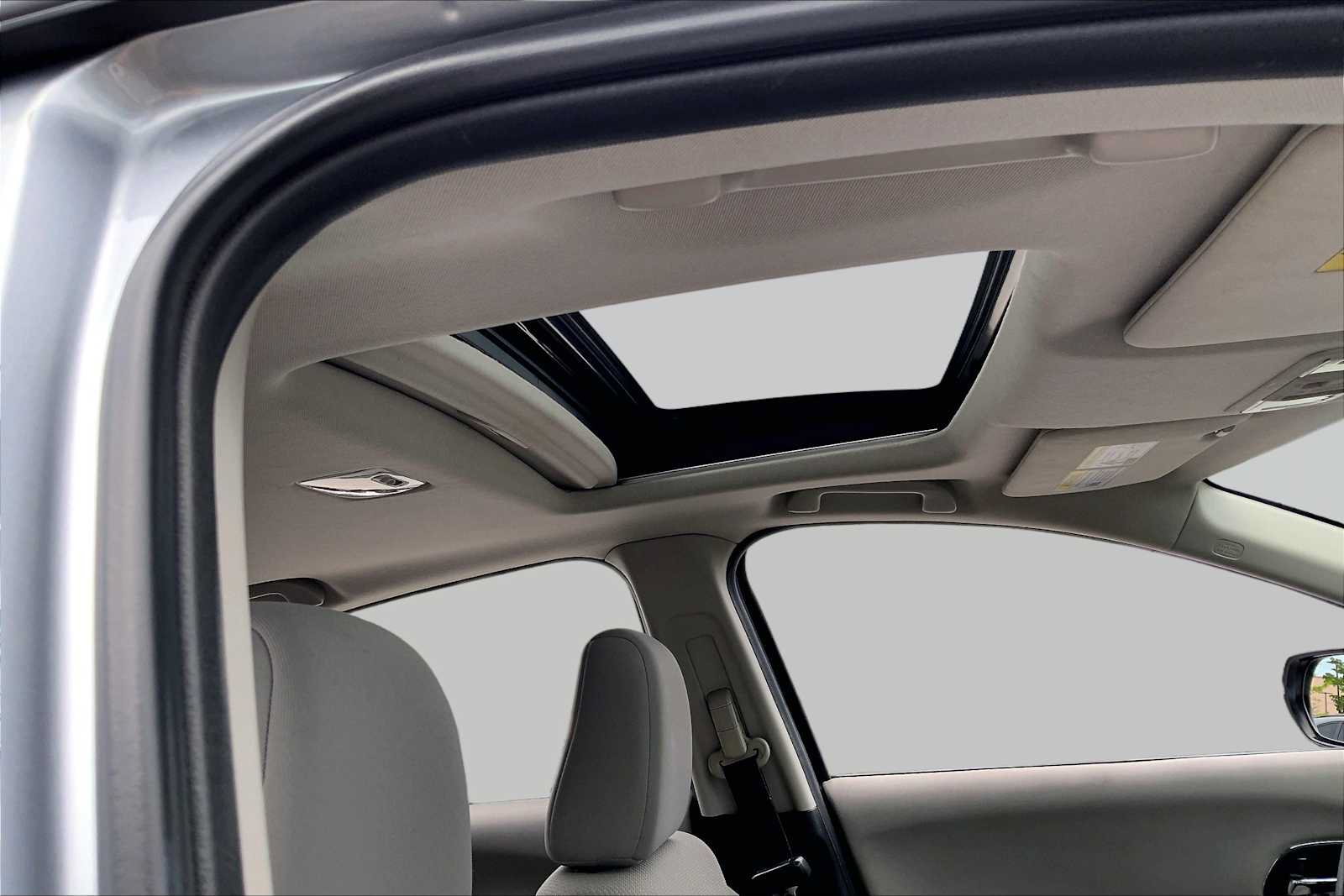 Used 2017 Honda HR-V EX image 14