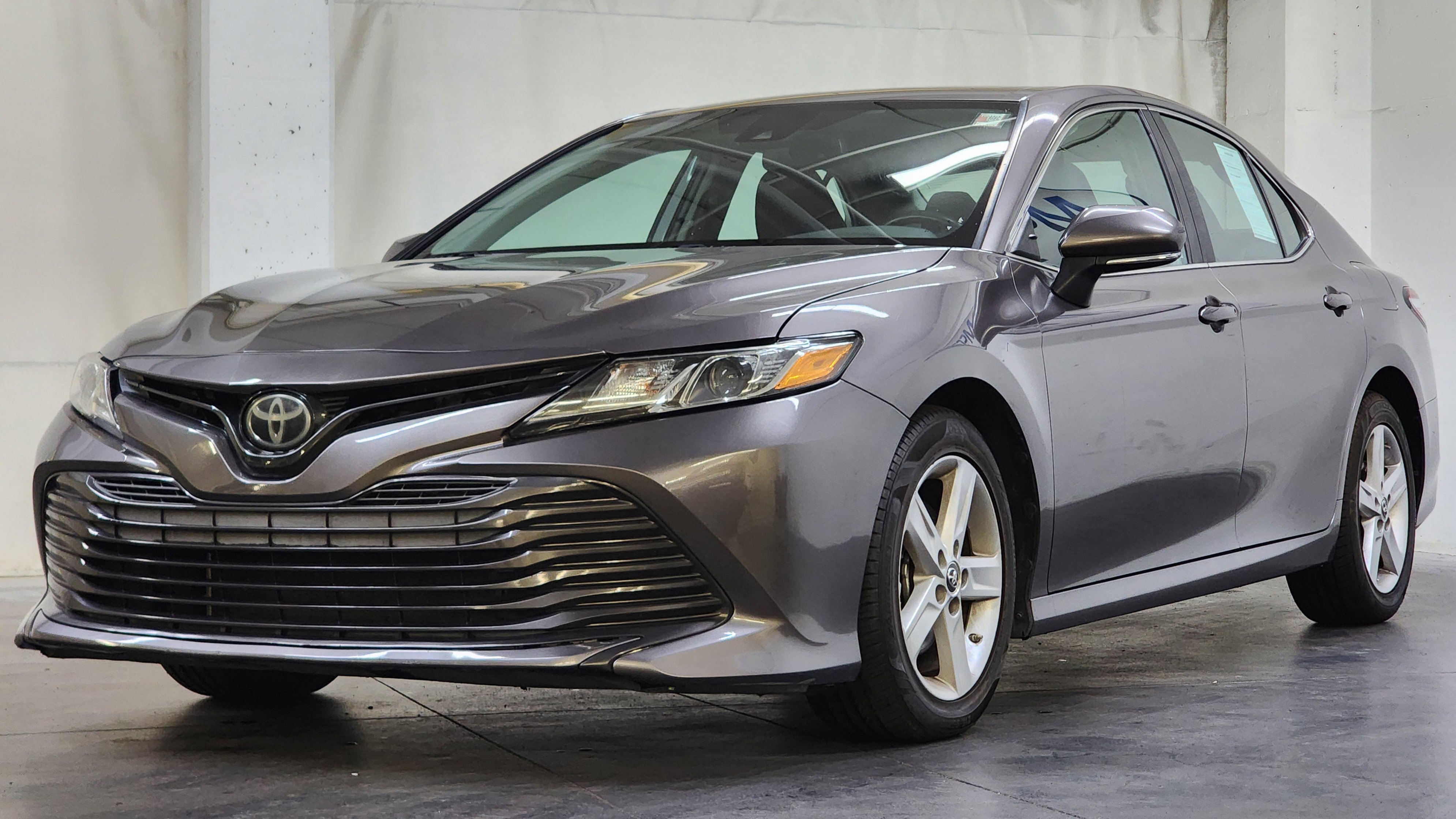 Used 2020 Toyota Camry LE w/ Convenience Package AWD/4WD image 11