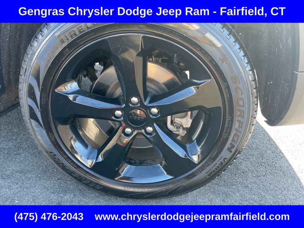 Certified 2023 Jeep Grand Cherokee L Limited w/ Black Appearance Package AWD/4WD image 35