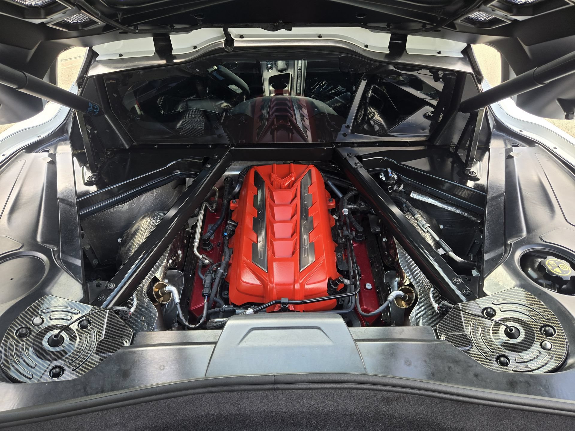 Used 2022 Chevrolet Corvette Stingray Preferred Cpe w/ Z51 Performance Package RWD image 28