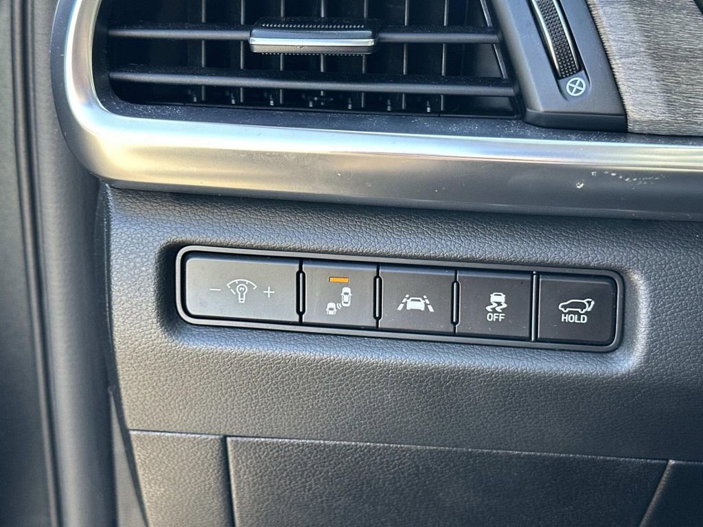 Used 2022 Kia Telluride SX w/ Towing Package image 18