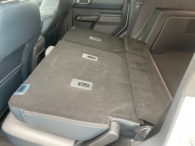 Used 2024 Ford Bronco Outer Banks AWD/4WD image 52