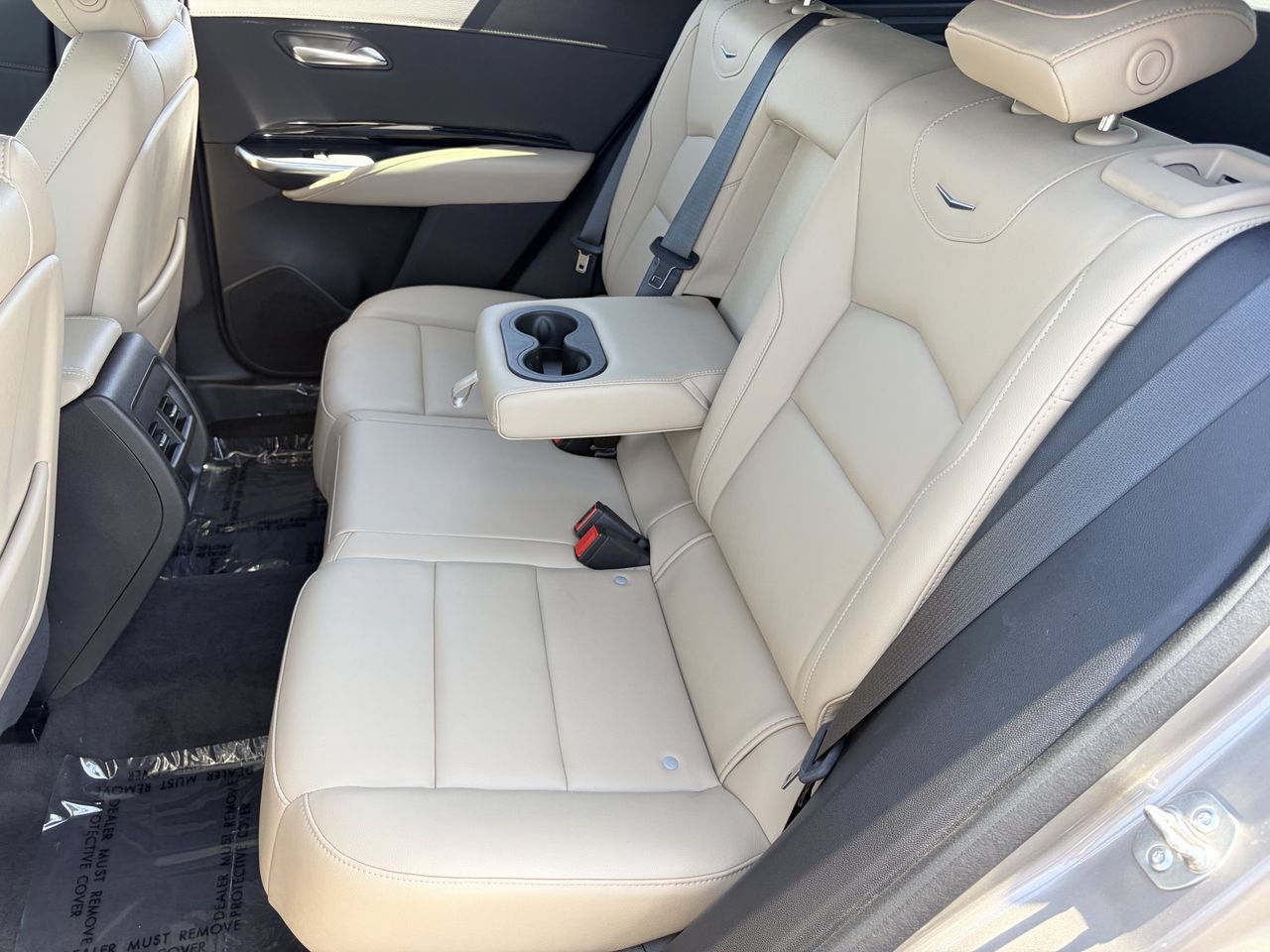 Certified 2024 Cadillac XT4 Luxury FWD image 18