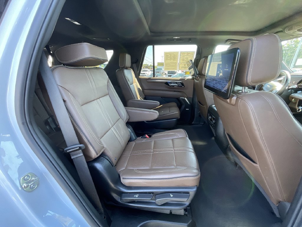 Certified 2026 Chevrolet Tahoe High Country AWD/4WD image 28
