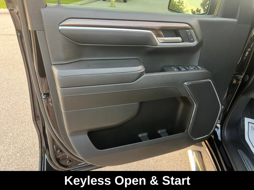 Used 2023 Chevrolet Silverado 1500 LT RWD image 23