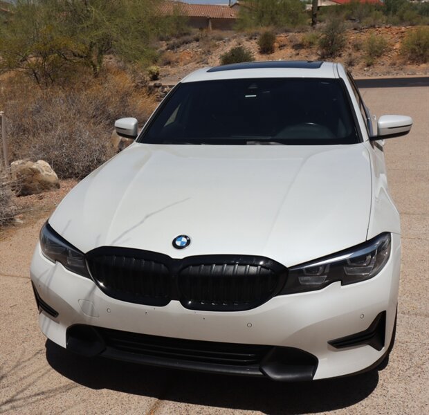 Used 2021 BMW 330e w/ Driving Assistance Package RWD image 4