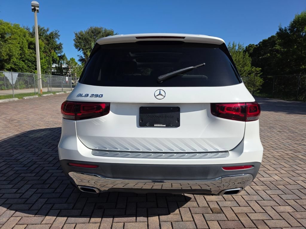 Used 2022 Mercedes-Benz GLB 250 image 10