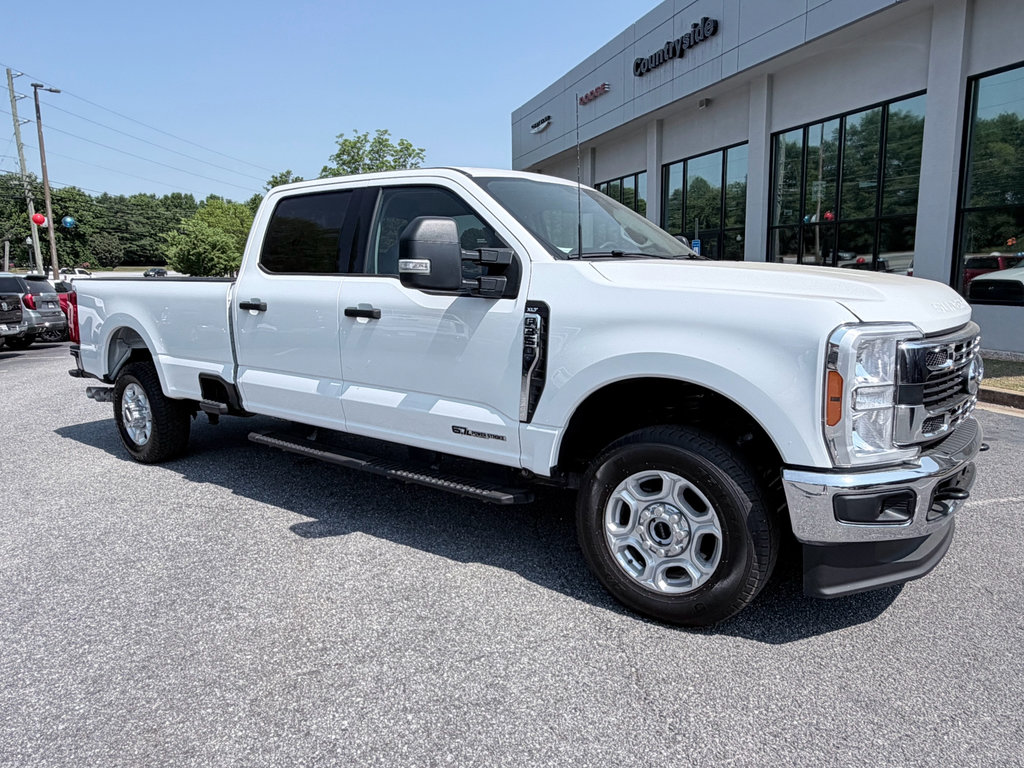 Used 2026 Ford F350 XLT AWD/4WD image 2