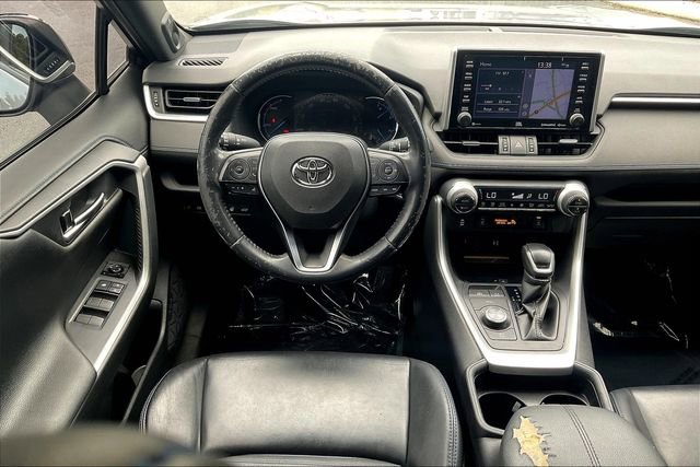 Used 2019 Toyota RAV4 XSE AWD/4WD image 5