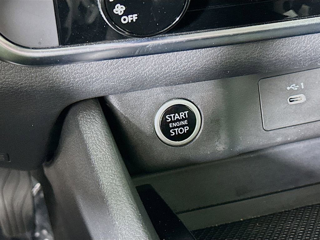 Certified 2023 Nissan Rogue S image 21