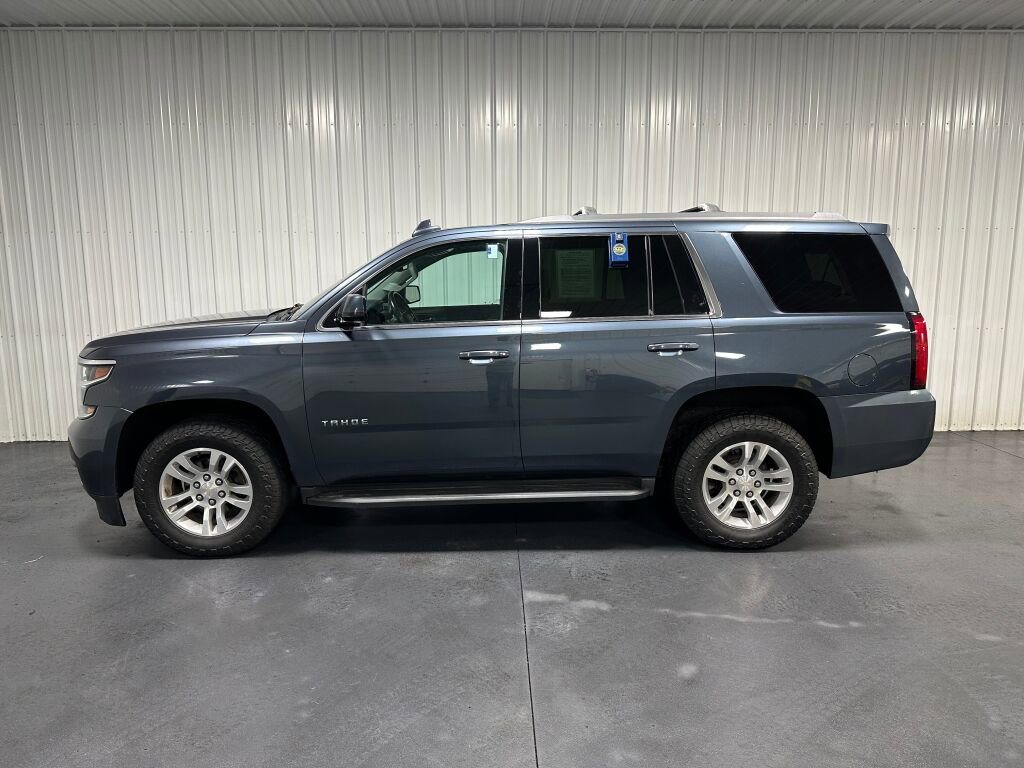 Used 2019 Chevrolet Tahoe LS w/ Max Trailering Package AWD/4WD image 4