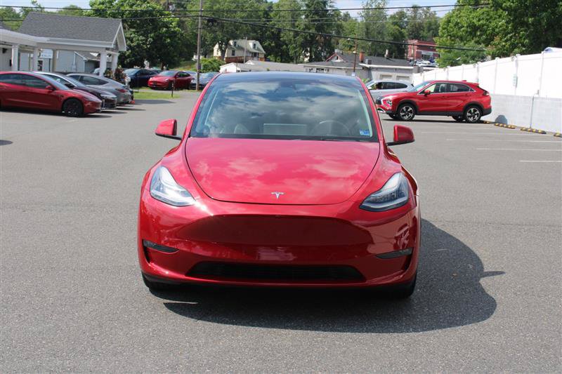 Used 2022 Tesla Model Y Long Range AWD/4WD image 2