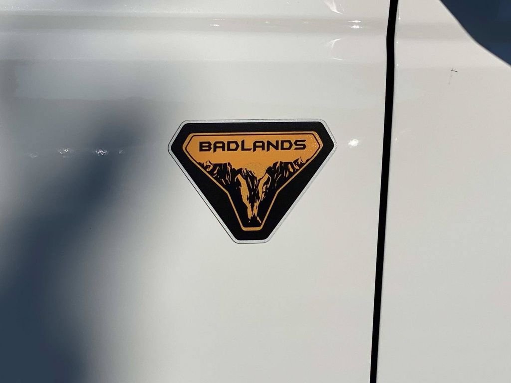 Used 2024 Ford Bronco Badlands AWD/4WD image 11