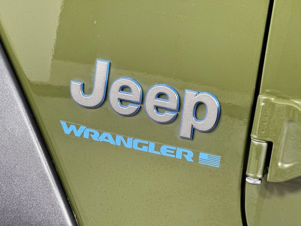 Used 2023 Jeep Wrangler Unlimited AWD/4WD image 10