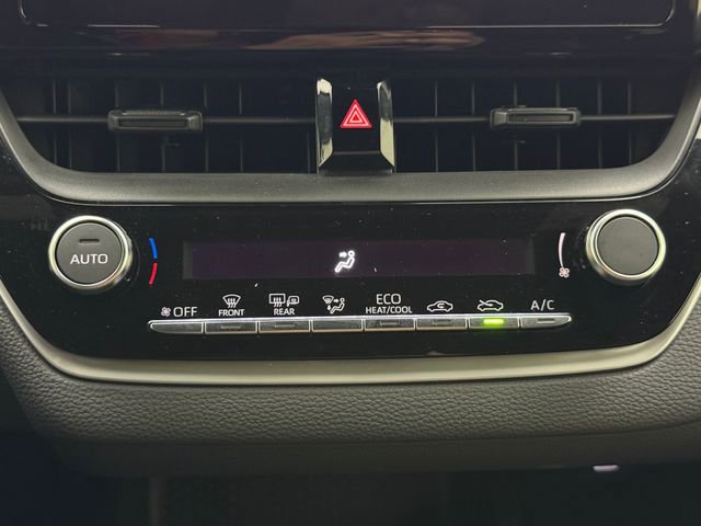 Used 2026 Toyota Corolla SE image 18