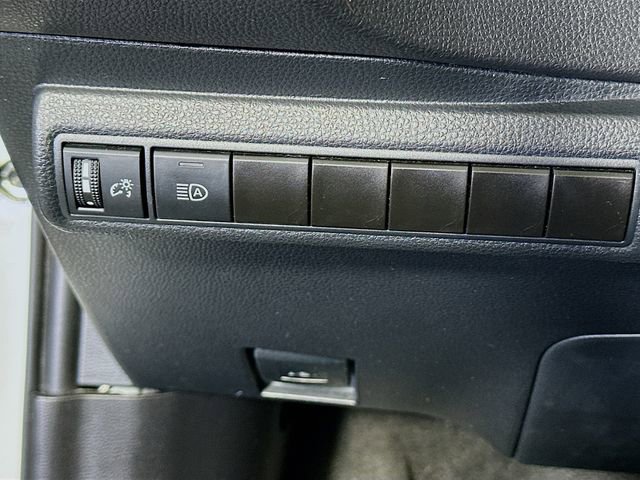 Certified 2024 Toyota Corolla LE image 11