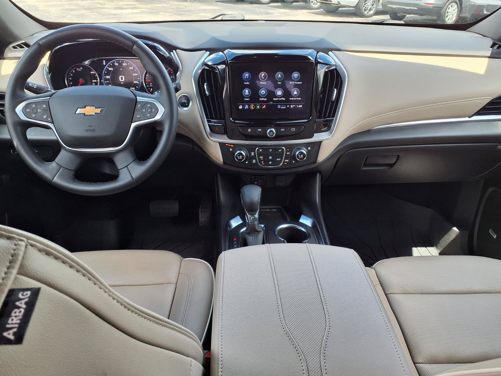 Certified 2023 Chevrolet Traverse Premier FWD image 8
