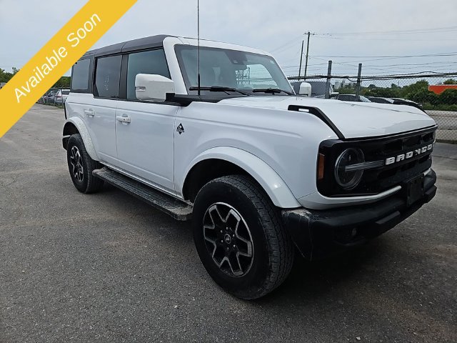 Used 2023 Ford Bronco Outer Banks AWD/4WD image 5