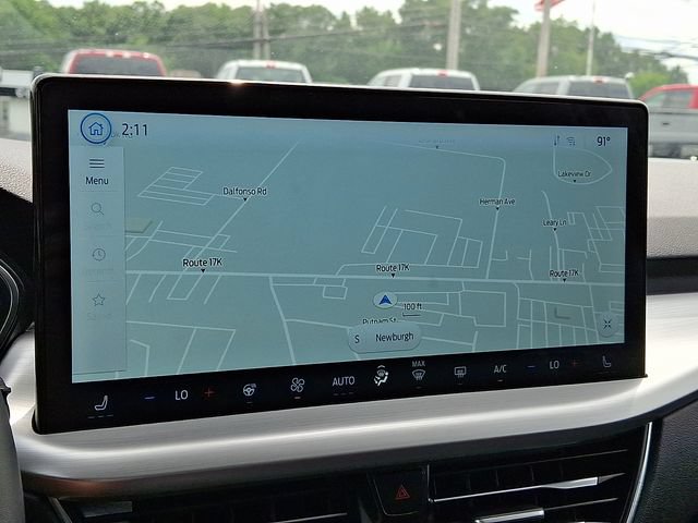 Used 2024 Ford Escape SE w/ PHEV Premium Package FWD image 18