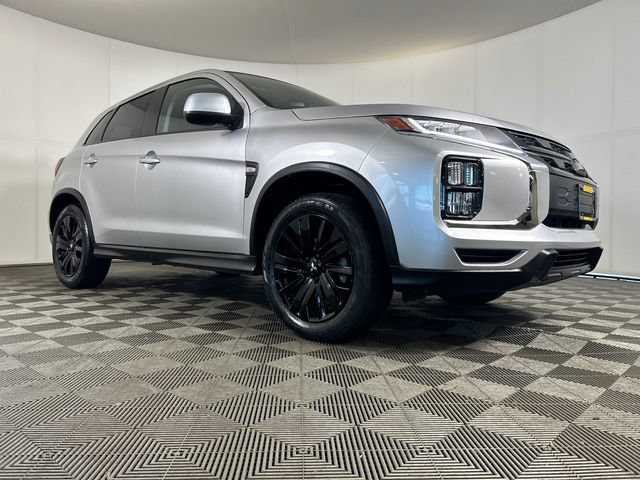 Used 2023 Mitsubishi Outlander Sport LE AWD/4WD image 1