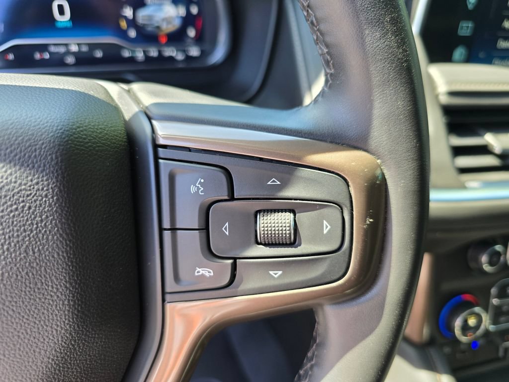 Used 2023 Chevrolet Tahoe High Country AWD/4WD image 34