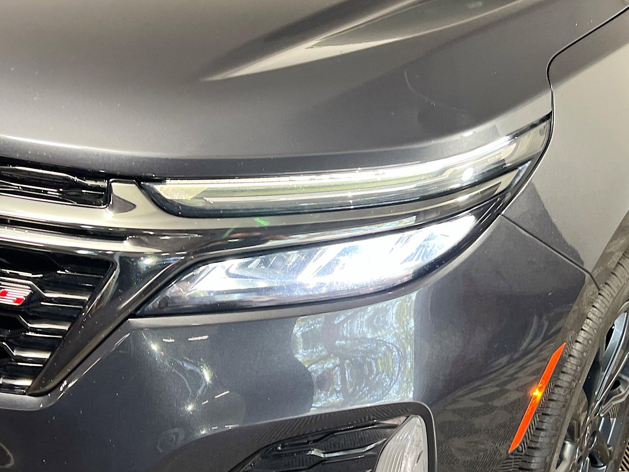 Used 2023 Chevrolet Equinox RS w/ RS Leather Package FWD image 12