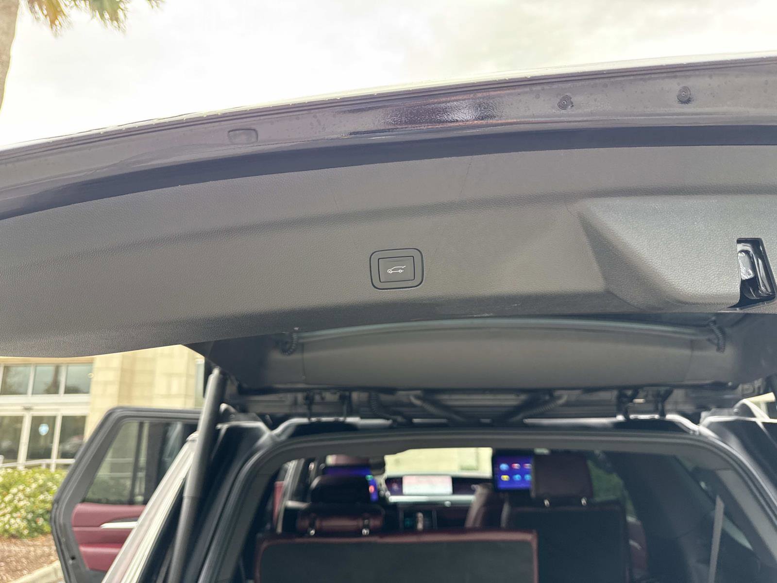 Certified 2025 Cadillac Escalade Sport w/ Touring Package image 13