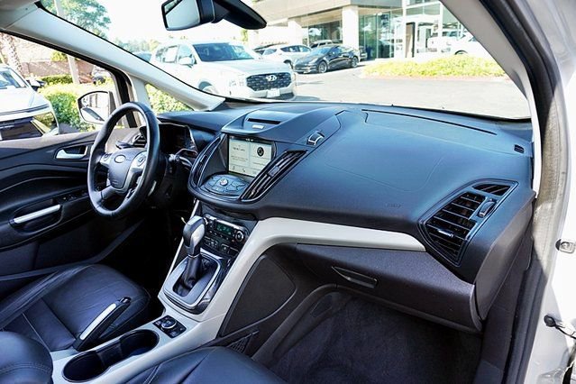 Used 2016 Ford C-MAX Energi SEL FWD image 10