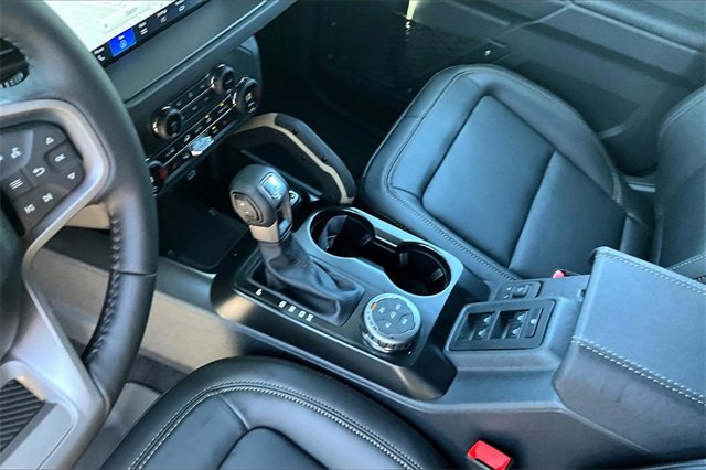 New 2025 Ford Bronco Badlands image 8